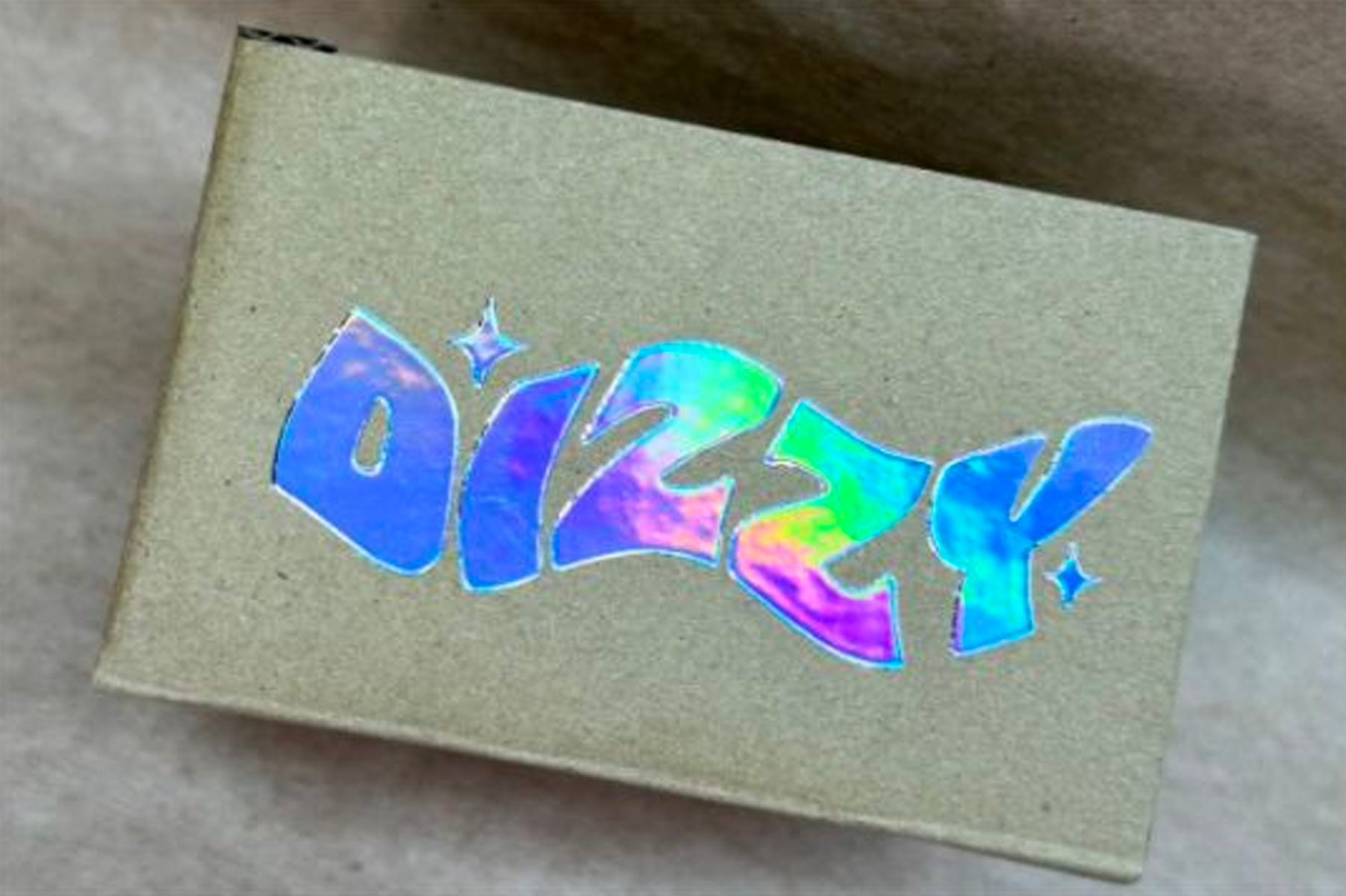 UV DTF наклейка с голографической пленкой