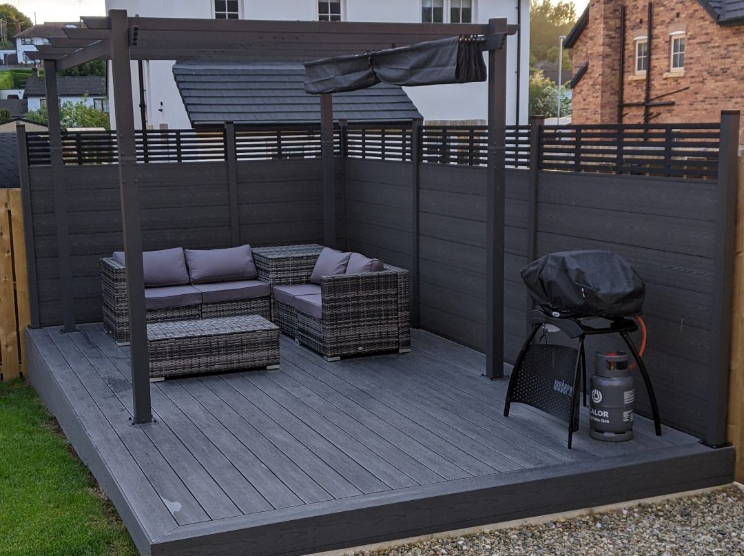 Зона барбекю из ДПК