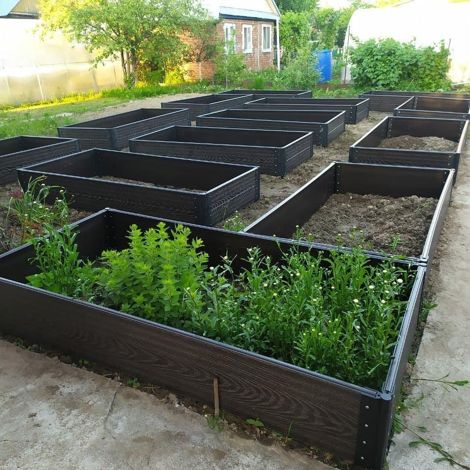 Грядка из ДПК высота 300 мм текстура дерева коричневая